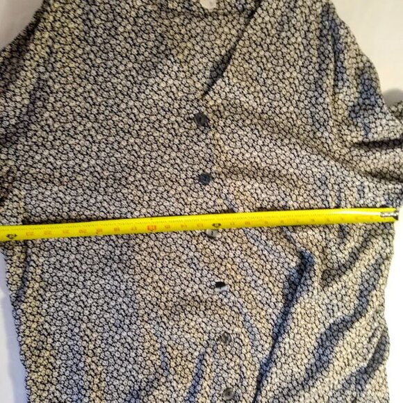 In Group II 2X mini dress/tunic top black w-ivory floral print - Picture 9 of 13